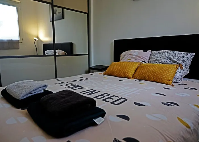 Appartement St Raphael neuf - Résidence privée avec Piscine&Tennis