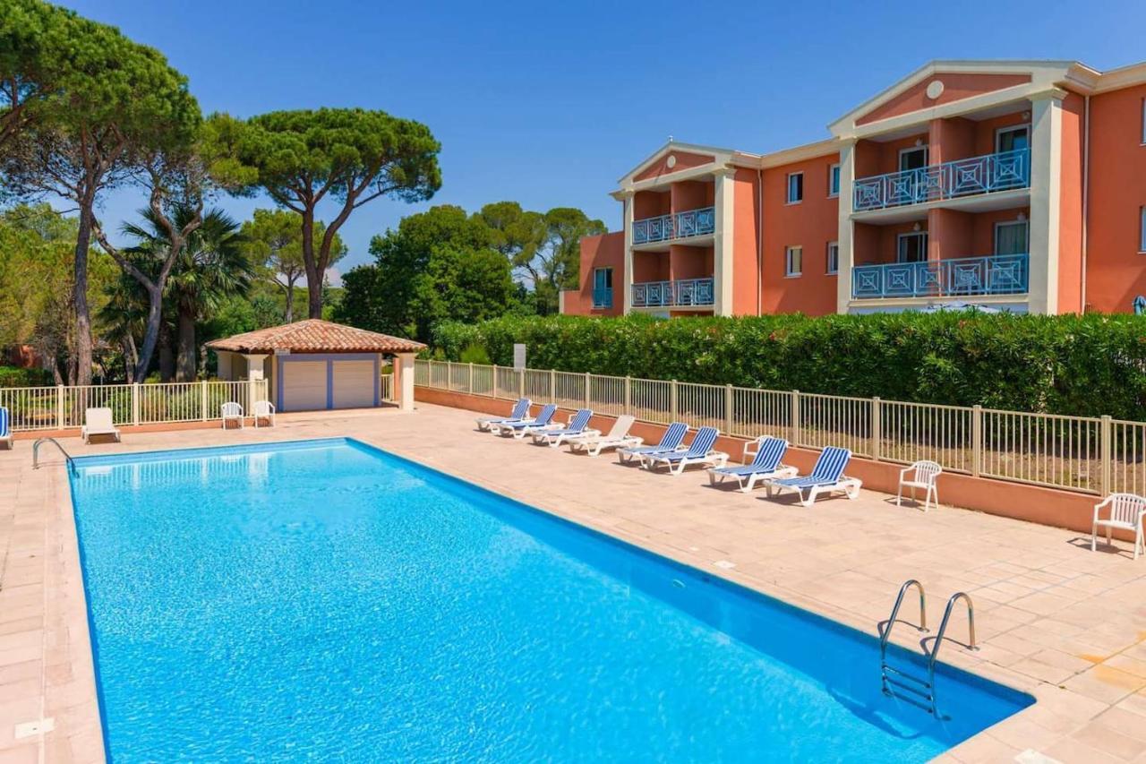 Apartment Oasis Des Grands Pins - Saint-raphael - Privee Avec Grande Piscine & Tennis Privee *
